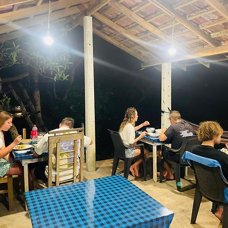 Bed and Breakfast Sky Mountain Cafe With Seaview Weligama Exterior foto